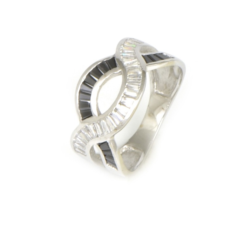 Anillo oro blanco 18 kilates circonitas negras y blancas