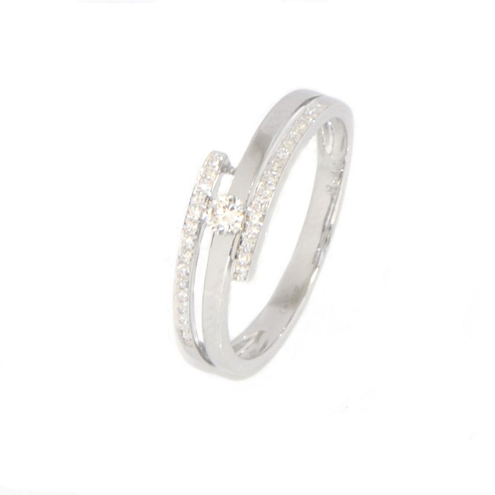 ANILLO ORO BLANCO 18 KTS CON DIAMANTES