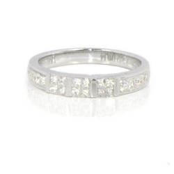 Anell de diamants en or blanc 18 Kts