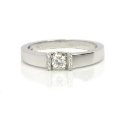 Anillo oro blanco 18 kilates y diamantes