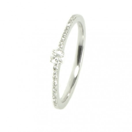 Anell or blanc 18 quirats i diamants