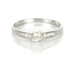 Anillo oro blanco 18 kilates y circonitas