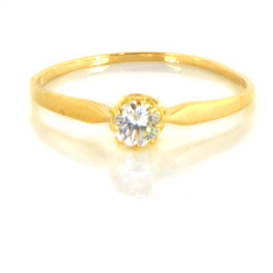 Anillo oro amarillo  18 kilates circonita