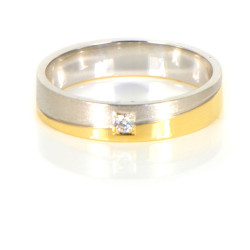 Alianza de oro 18 kts bicolor con diamante